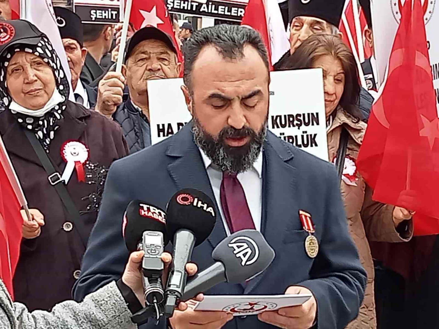 Şehit ve gazi ailelerinden Kılıçdaroğlu’na tepki: “Türk milletine ihanetten derhal geri dönmelisiniz”