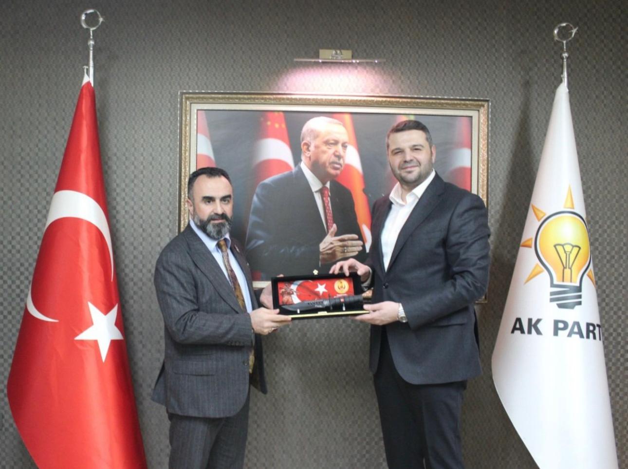 Şehit yakını ve gazilerimizle birlikte, AK Parti Keçiören İlçe Başkanı Ömer Faruk İslam'a hayırlı olsun ziyaretinde bulunduk.