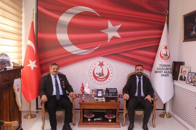 Vakfımızın Yozgat Sarıkaya Temsilcisi Yakup Ergen Vakfımızı ziyaret ederek, Genel Başkanımız 'a çalışma ve faaliyetleri hakkında bilgilendirmede bulundular.
