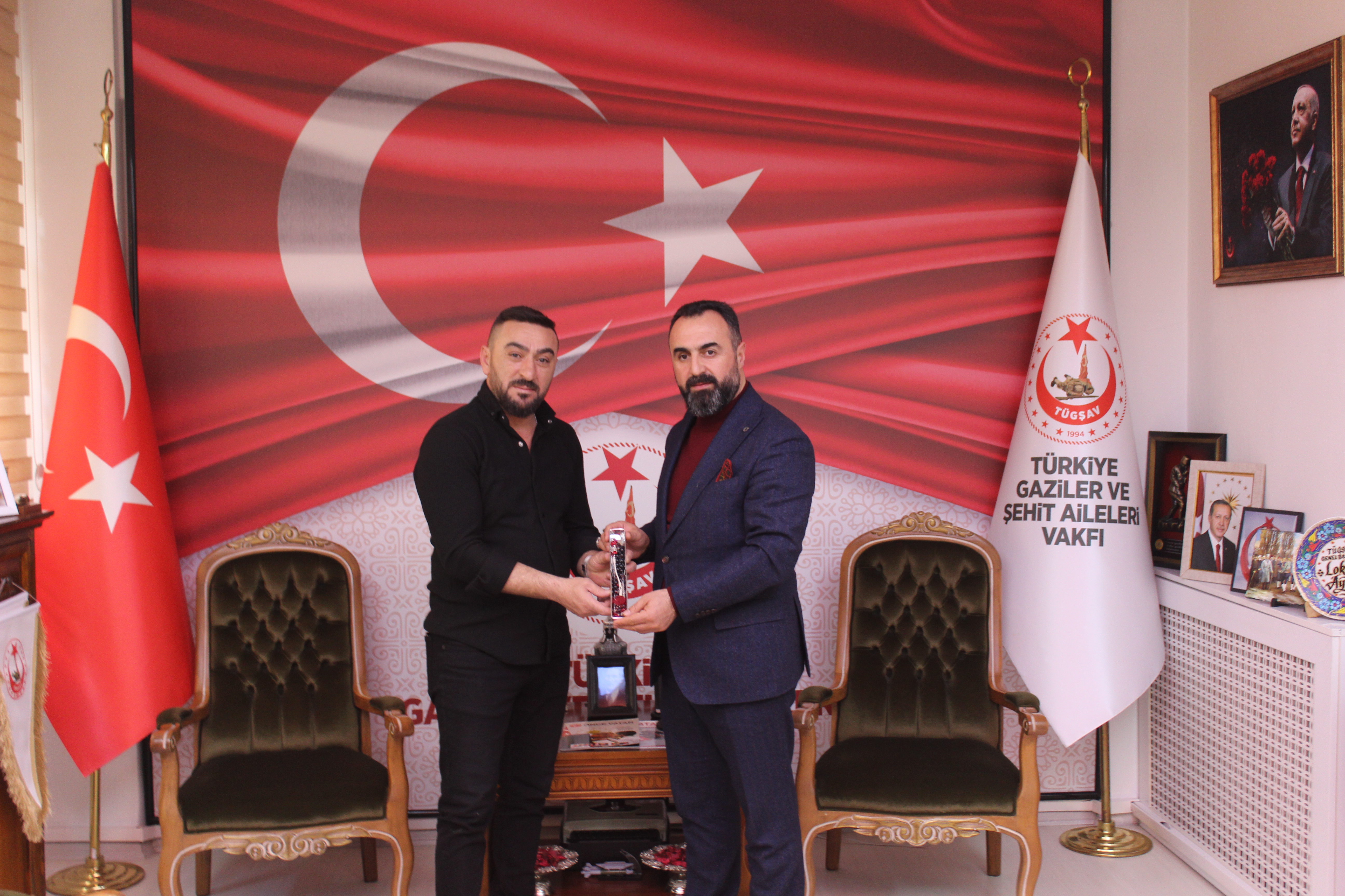 15 TEMMUZ GAZİMİZ İBRAHİM ÇELİK GENEL BAŞKANIMIZ (GAZİ) LOKMAN AYLAR'I  ZİYARET ETTİ. 