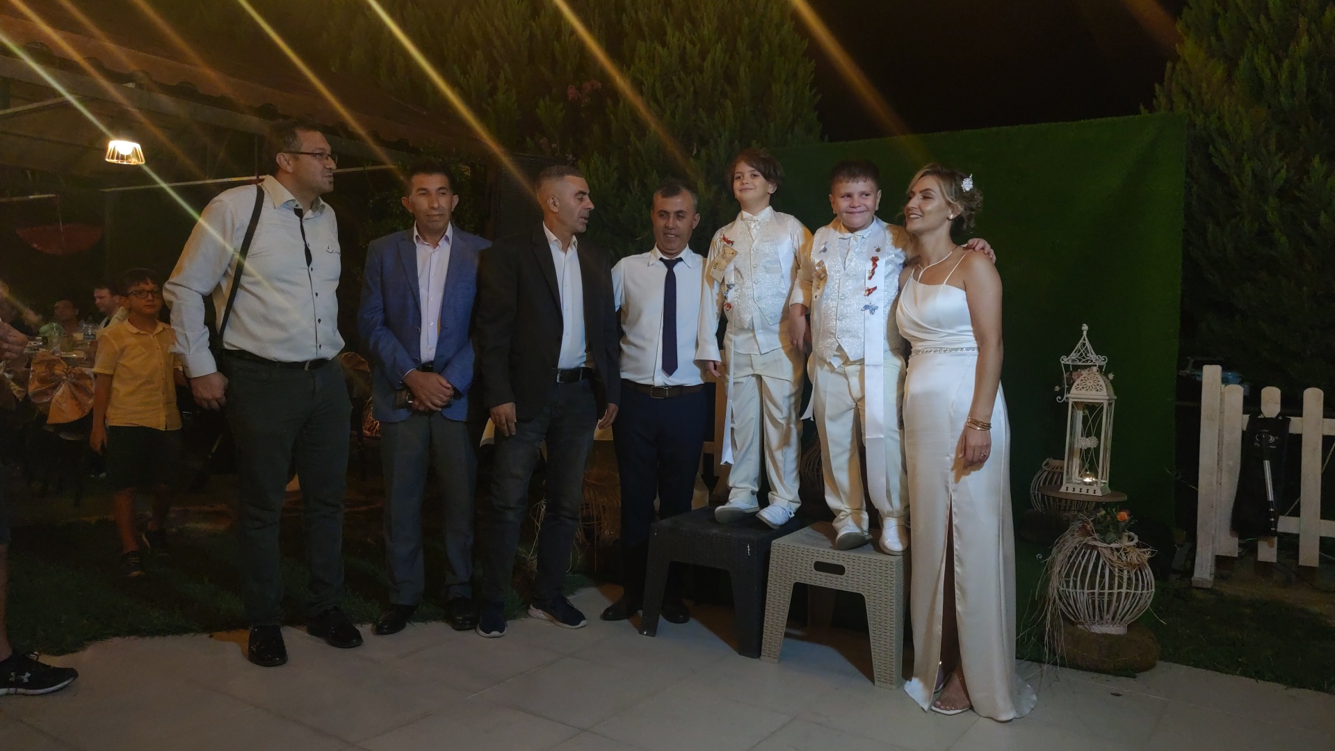 Sayın İzmir Vali Yardımcımız Hulusi Doğan ve Türkiye Gaziler ve Şehit Aileleri Vakfı olarak Şehit Yüzbaşı Ömer Bozkurt ' un çocuklarının sünnet şölenine vakıf Yönetimi ve şehit gazi ailelerimizle birlikte katılım sağladık. Ülkemizin her noktasında bulunan tüm şehit ve Gazi ailelerimizin her daim Türkiye Gaziler ve Şehit Aileleri Vakfı olarak yanlarında olacağız.