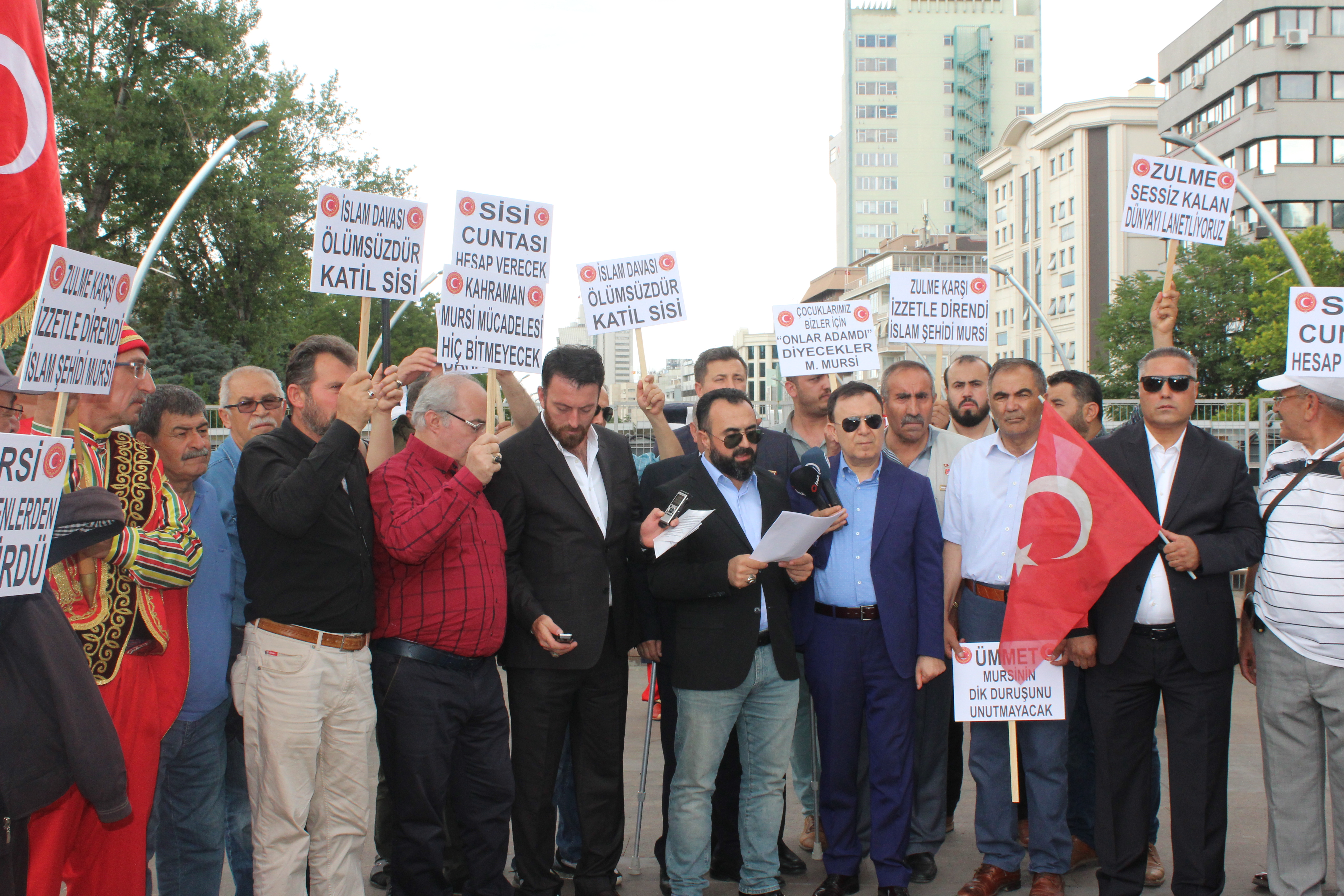 Şehit Muhammed Mursi basın açıklaması 