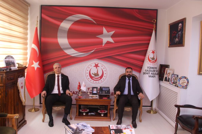 Vakfımızın Kırşehir Şube Başkanı, aynı zamanda Kırşehir Şehit Aileleri ve Gaziler Derneği Başkanı Mutlu Kılıçarslan Vakfımızı ziyaret ederek, Genel Başkanımız'a çalışma ve faaliyetleri hakkında bilgilendirmede bulundular.