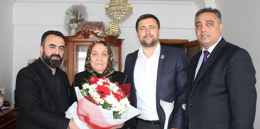 'Emanetiniz Emanetimizdir' Sehit ailelerine ziyaret