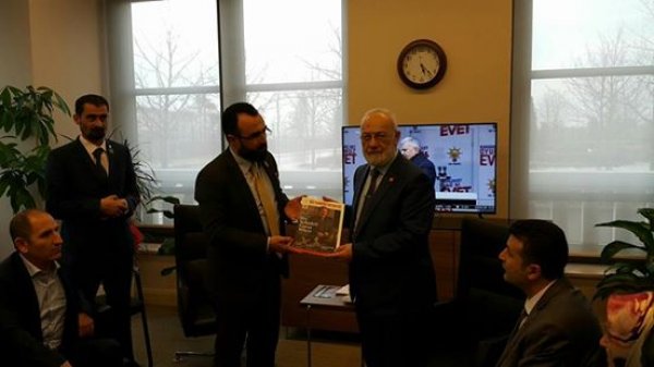 Cumhurbaskani Basdanismani Adnan Tanriverdi'yi ziyaret 