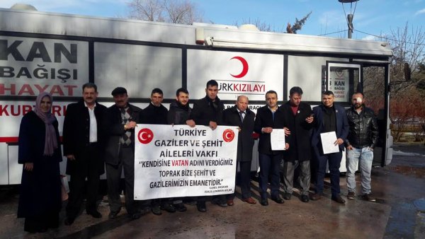 Türkiye Gaziler ve Sehit Aileleri Vakfi Olarak Kan Bagisinda Bulunduk..