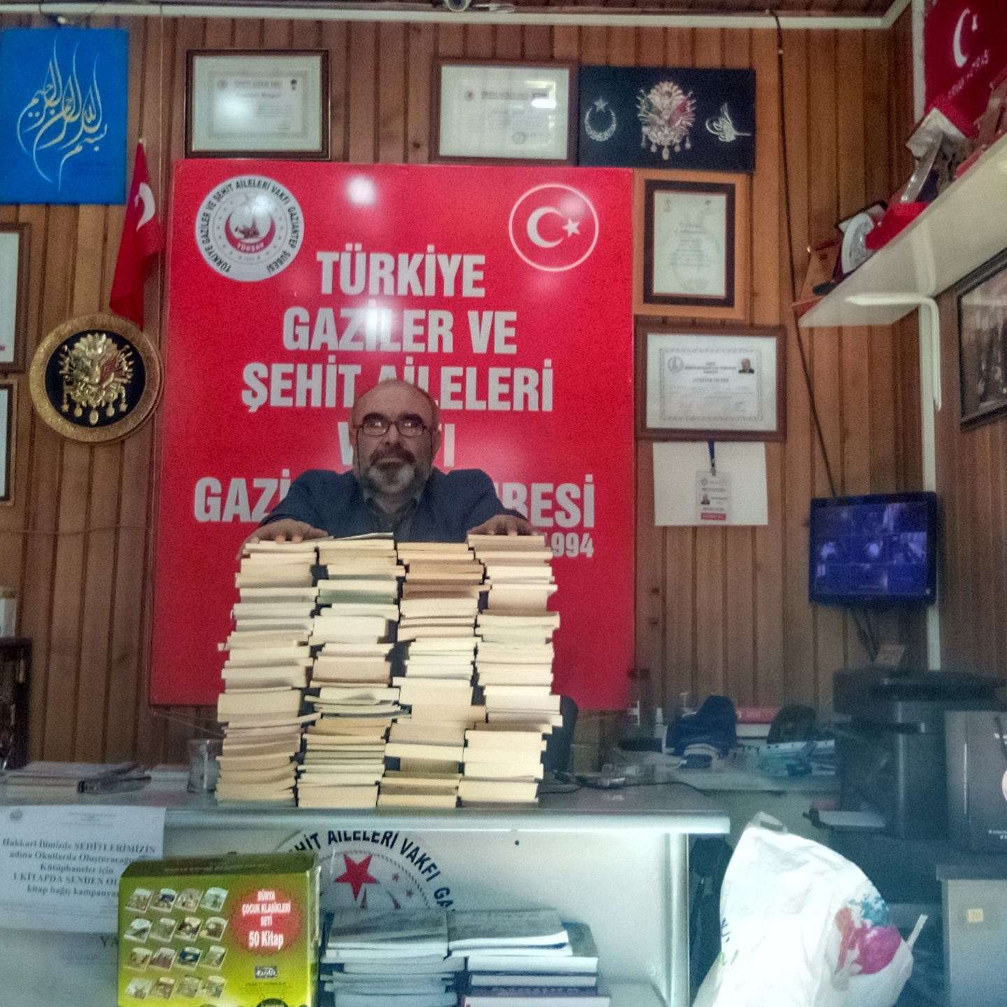 1 KITAPDA SENDEN OLSUN KITAP BAGIS KAMPANYAMIZ
