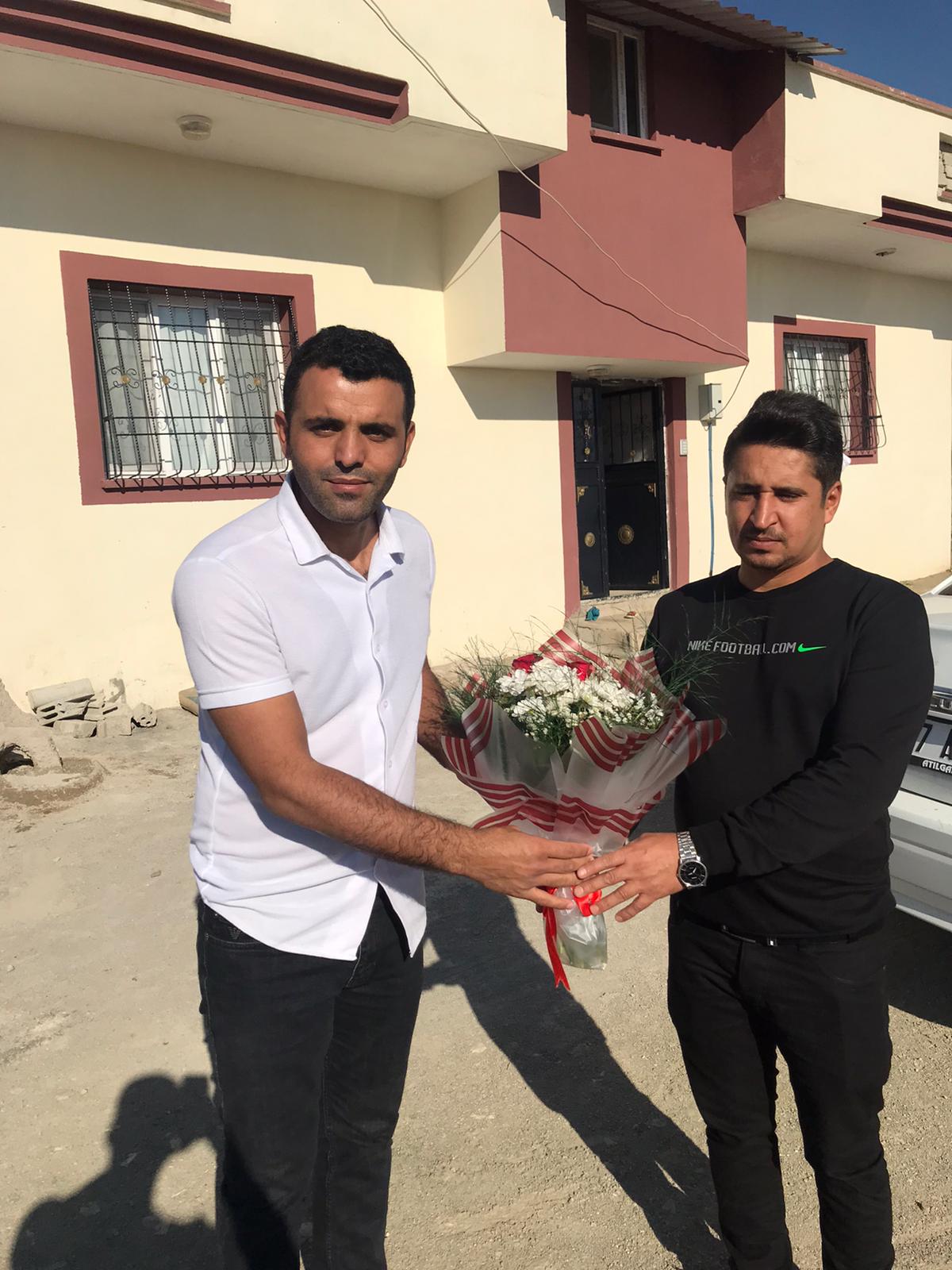 yönetim kurulu baskanimiz sn mert yigit TÜRKAN KAHRAMANCA GAZI OLAN HAKAN BAYIKI VE AILESINI ZIYARET ETTI