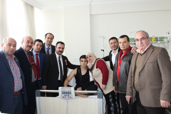 GATA da tedavi gören  yarali Gazilerimize geçmis olsun ziyaretinde bulunduk.