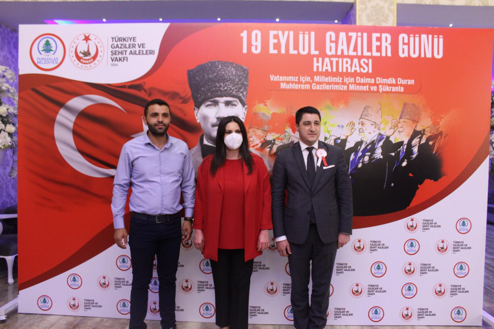 yönetim kurulu baskanimiz sn mert yigit türkan sn bakanimiz julide sarierolu ile bir araya gelerek sirnakta olan sehit ailelerimizle ilgili konulari istisare ettiler.