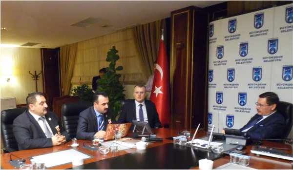 Ankara Büyüksehir Belediyesi Baskani Melih Gökçek'ten TAM DESTEK 