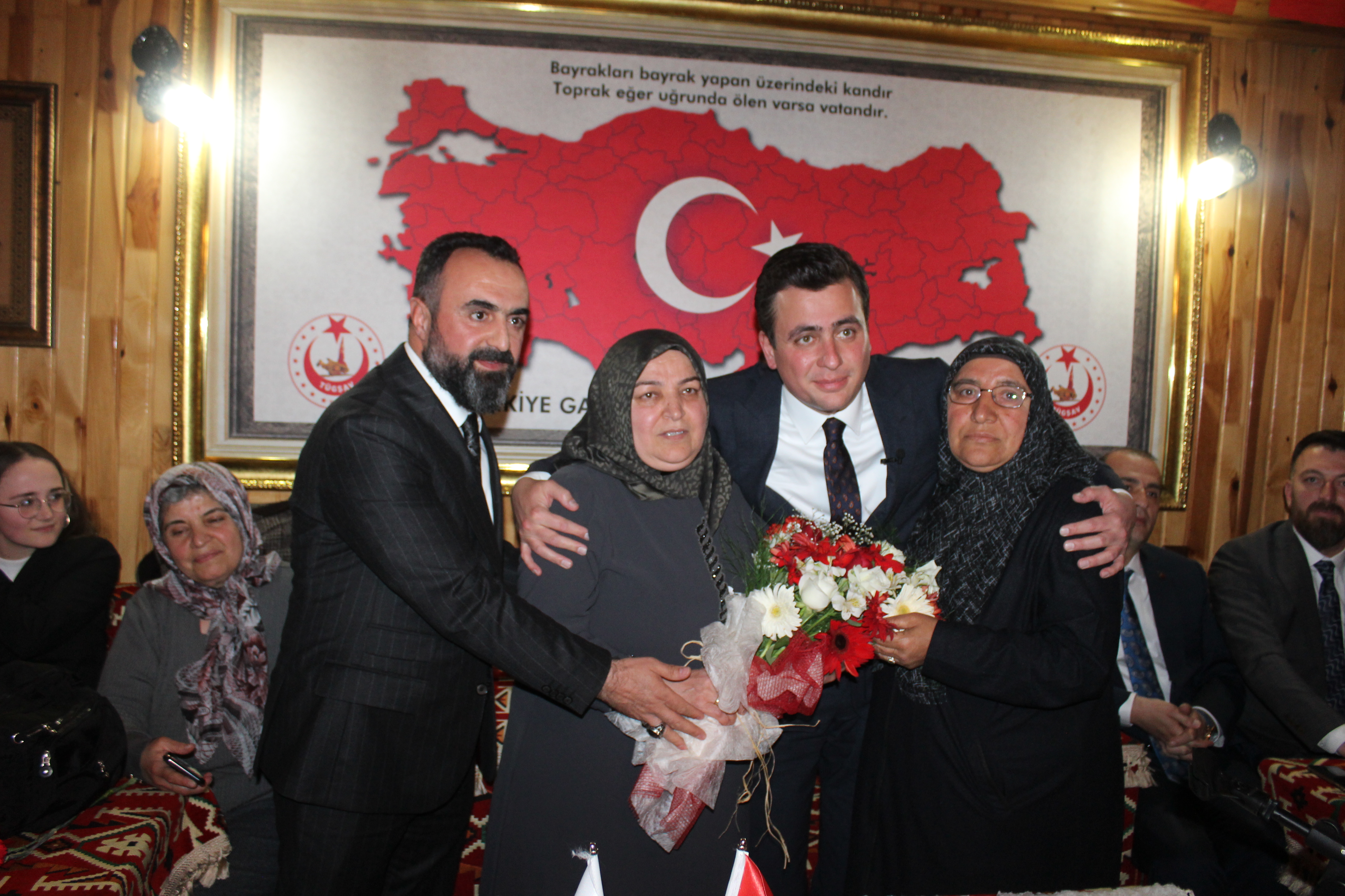 Vakfimiz çalismalarina verdigi destek, sehit yakini ve gazilerimize duydugu muhabbet için Sayin Osman GÖKÇEK'e tesekkür ederiz.