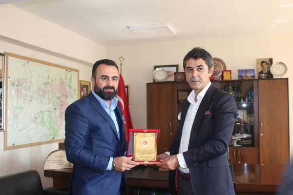 Genel Baskanimiz Lokman AYLAR, Itfaiyeciler haftasini kutladi
