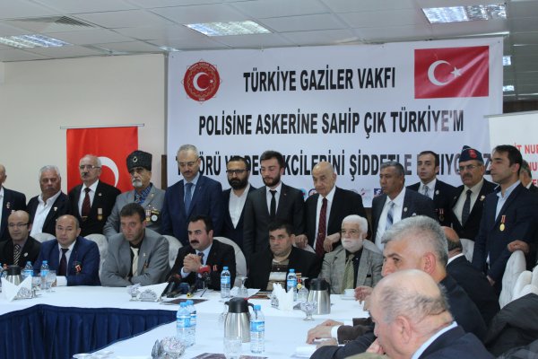 GENEL BASKANIMIZ SN:LOKMAN AYLAR VE ALPARSLAN HÜYÜK'ÜN BASIN AÇIKLAMASI