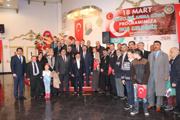 TÜRKIYE GAZILER VAKFI ÇANAKKALE 100.YIL YEMEGI