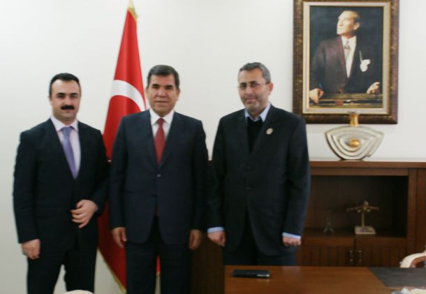 ANKARA IL MILLI EGITIM MÜDÜRÜ KAMIL AYDOGAN'I ZIYARET