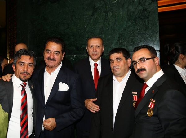 29 EKIM CUMHURIYET BAYRAMI CUMHURBASKANLIGI RESEPSIYONU