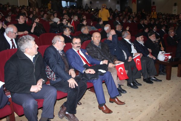 MAMAK BELEDIYESI TARAFINDAN DÜZENLENEN SARIKAMIS  SEHITLERIMIZI ANMA PROGRAMINA KATILDIK