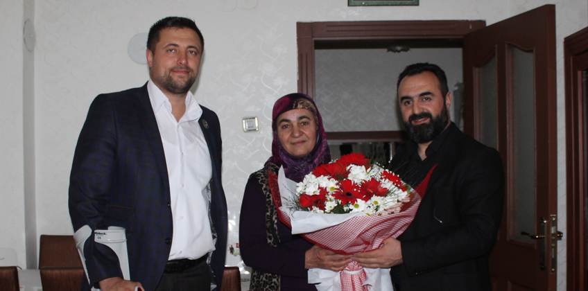 'Emanetiniz Emanetimizdir' Sehit ailelerine ziyaret 