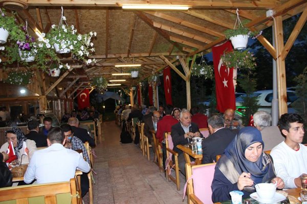 RAMAZANIN ILK GÜNÜ ILK IFTARI 