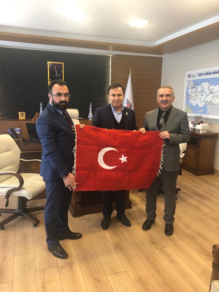 Genel Baskanimiz (Gazi) Lokman Aylar TCDD 2. Bölge Müdürü V. Mahmut Yetkini Makaminda Ziyaret Etti